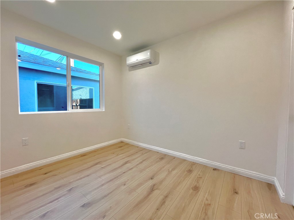 936 E Sandra Property Photo 41