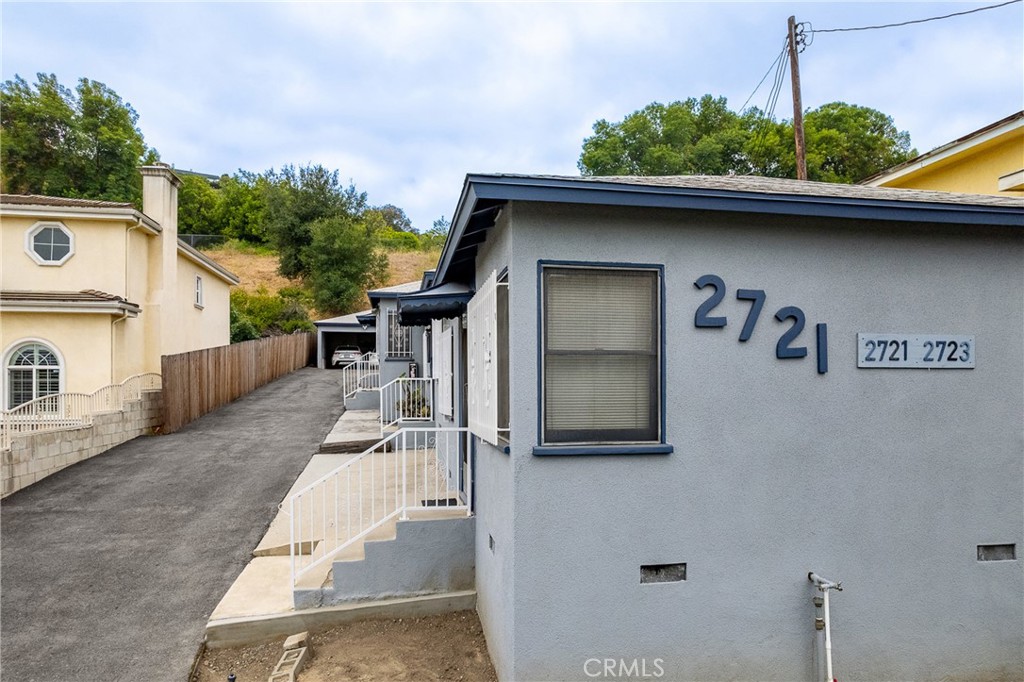 2721 S Fremont Property Photo 6
