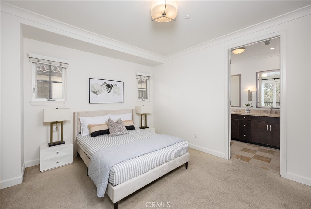 1088 Sunset Boulevard A Property Photo 21