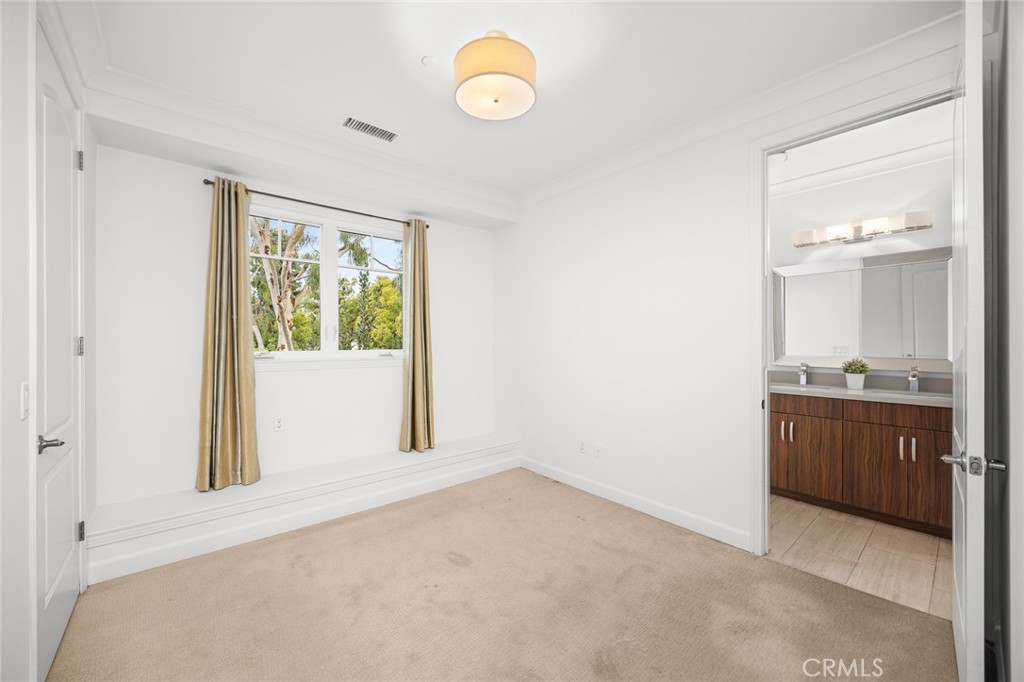 1088 Sunset Boulevard A Property Photo 24