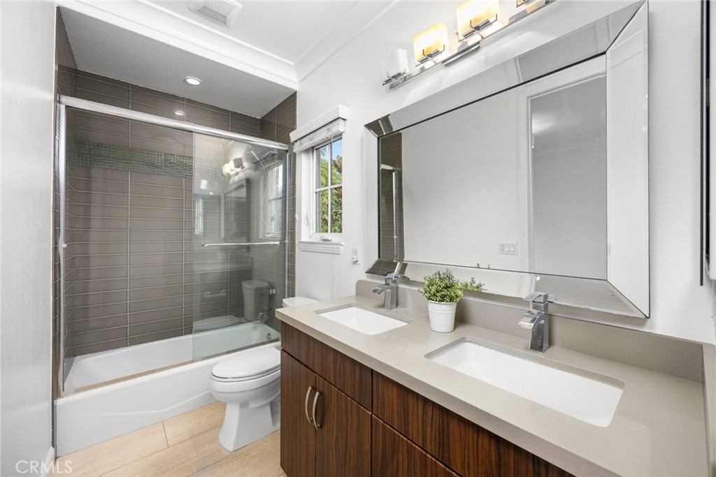 1088 Sunset Boulevard A Property Photo 25