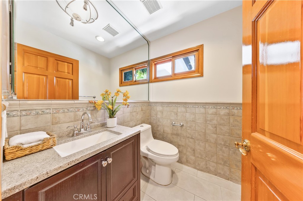 1209 S 8th Avenue Property Photo 38