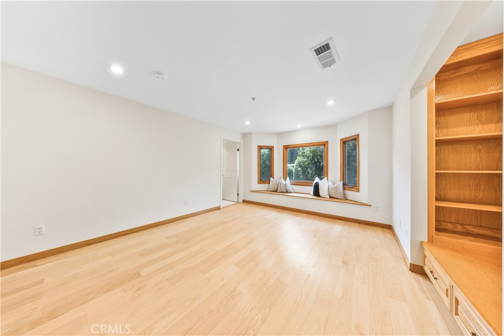 1209 S 8th Avenue Property Photo 50