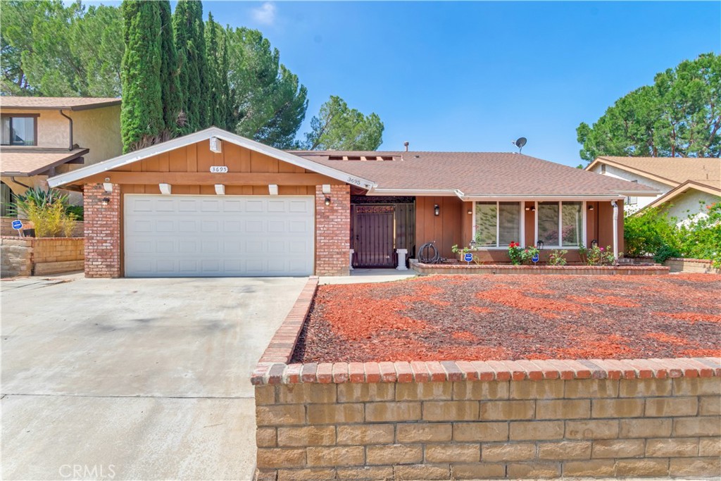 3695 Holly Vista Drive Property Photo 1
