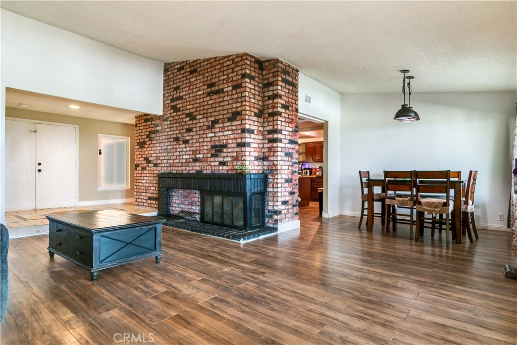 3695 Holly Vista Drive Property Photo 2