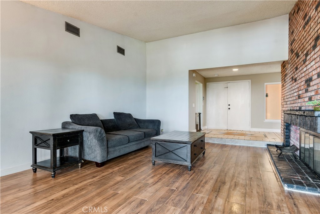 3695 Holly Vista Drive Property Photo 3