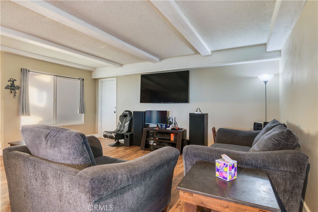 3695 Holly Vista Drive Property Photo 6
