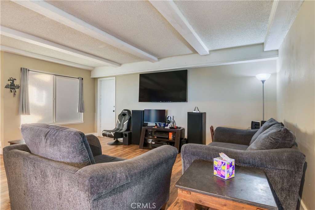 3695 Holly Vista Drive Property Photo 6