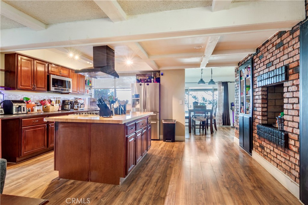 3695 Holly Vista Drive Property Photo 8