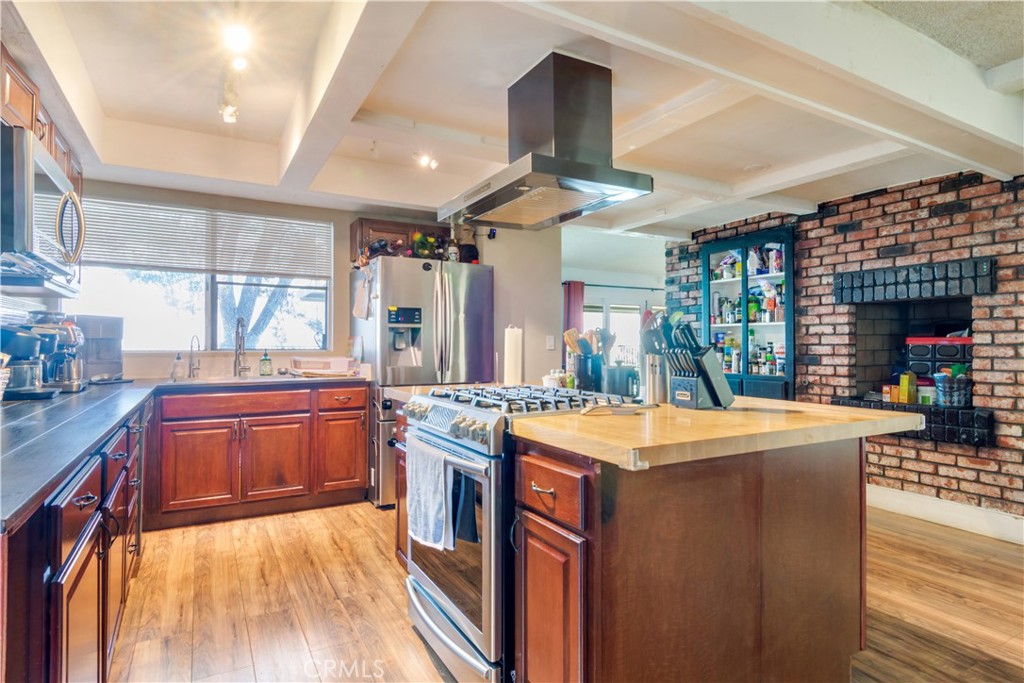 3695 Holly Vista Drive Property Photo 10