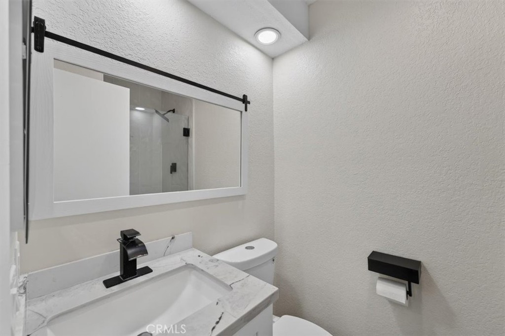 521 West 9th Street Property Photo 9