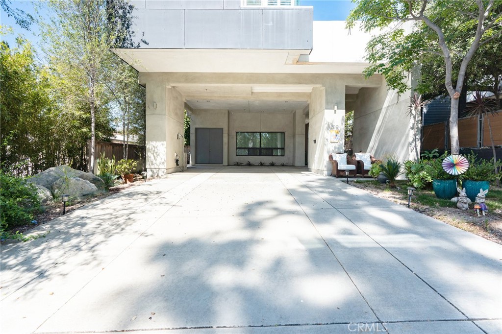319 Camillo Road Property Photo 2