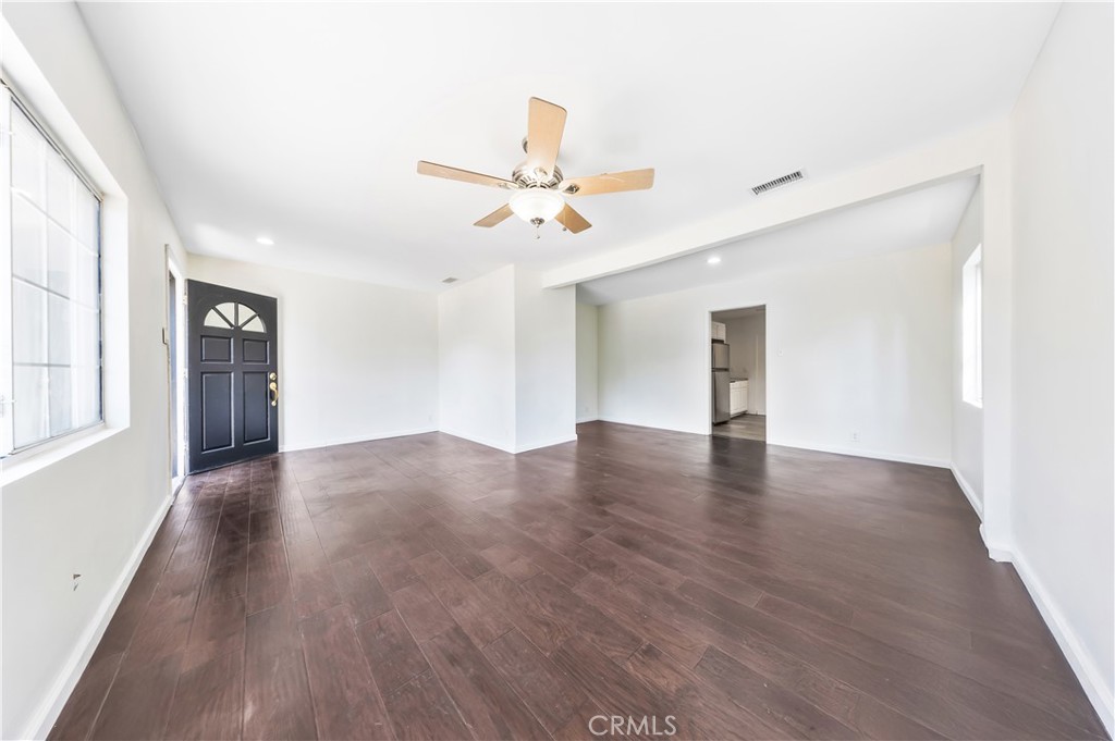 2508 Woodruff Way Property Photo 7