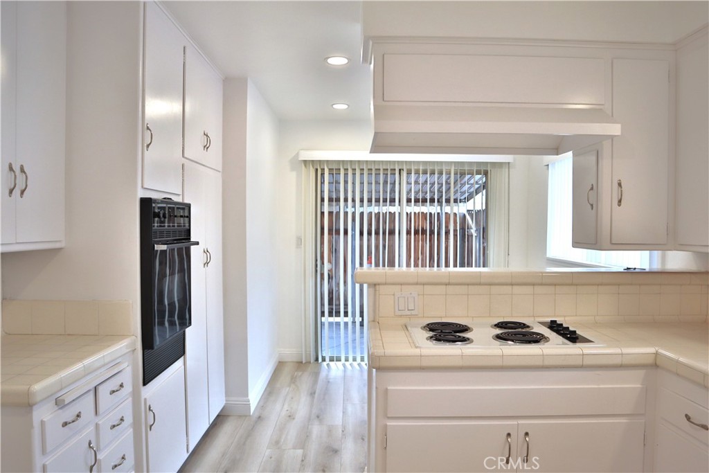 809 Fairview Avenue 7 Property Photo 6