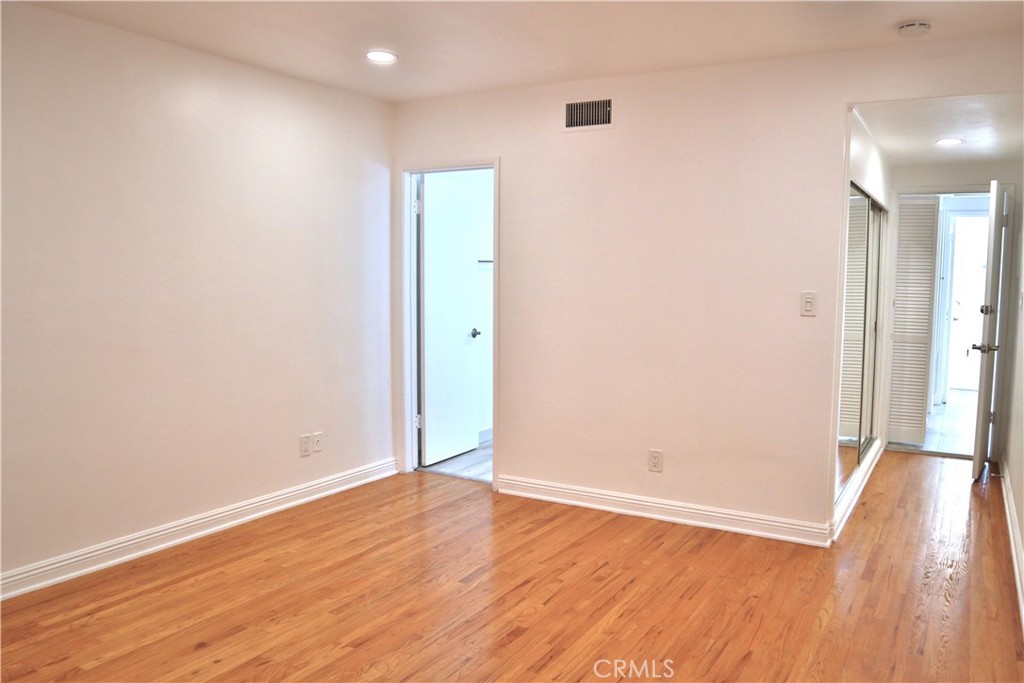 809 Fairview Avenue 7 Property Photo 7