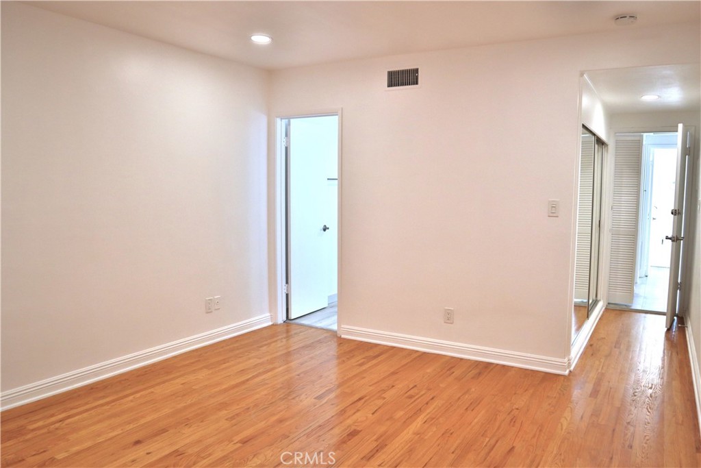 809 Fairview Avenue 7 Property Photo 8
