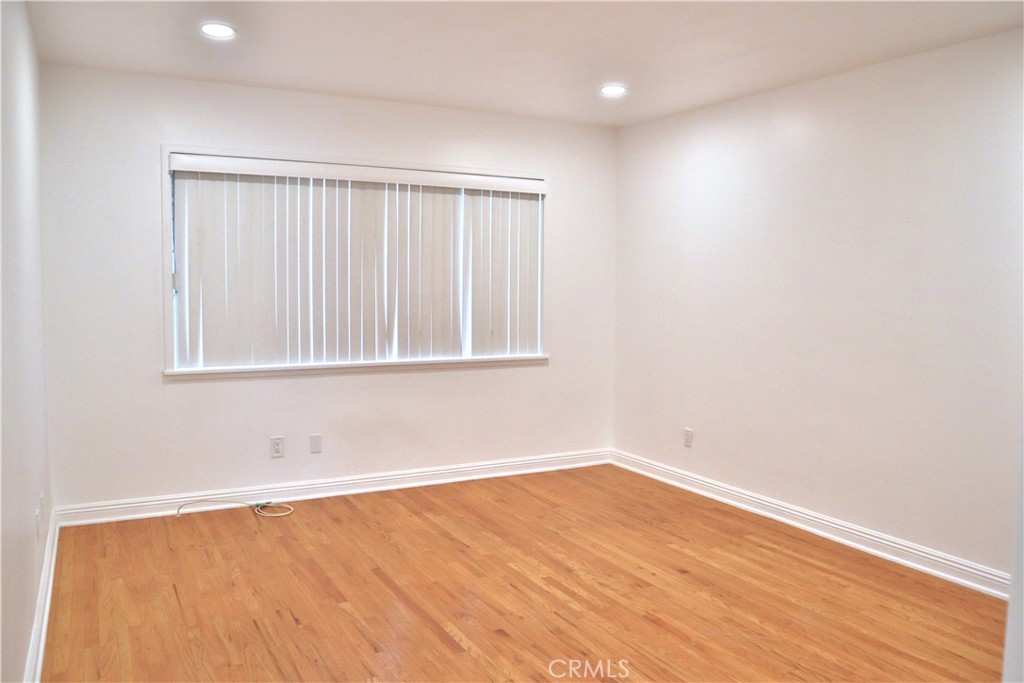 809 Fairview Avenue 7 Property Photo 9