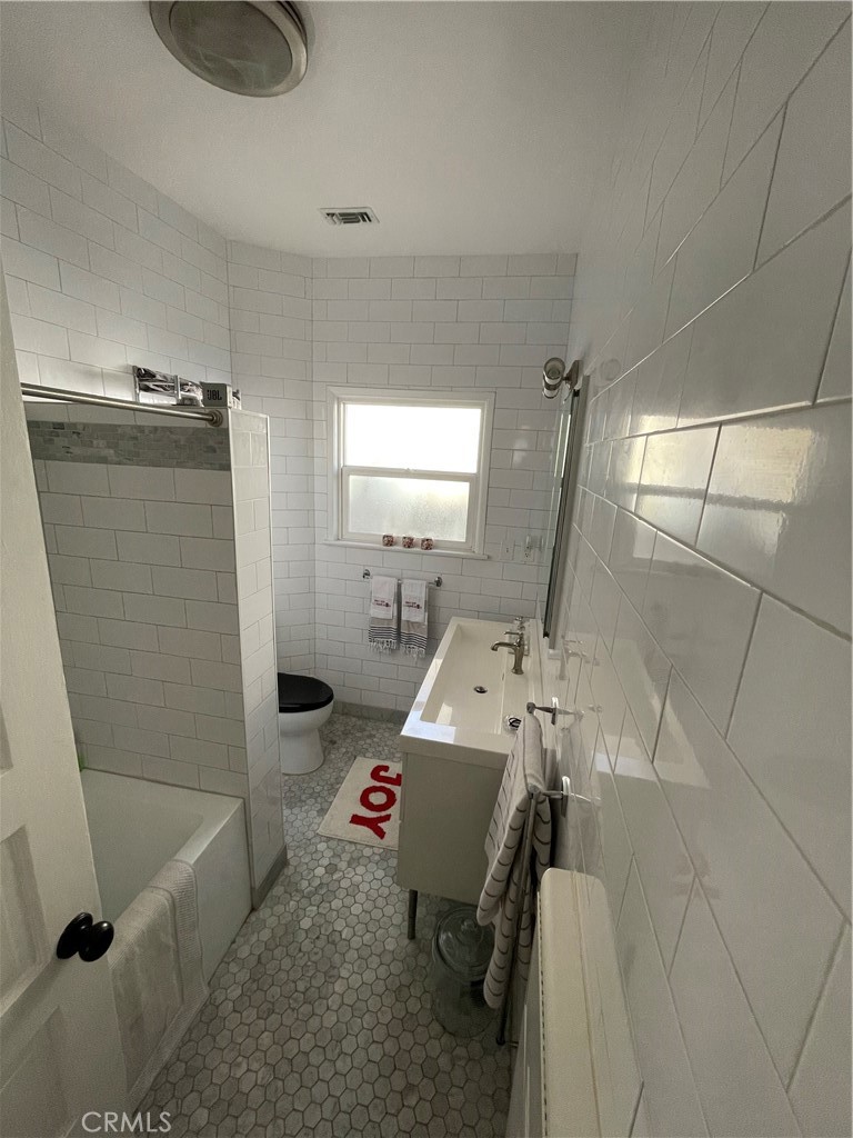 622 Prospect Property Photo 12
