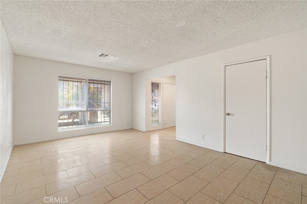 155 E Emerson Avenue Property Photo 18