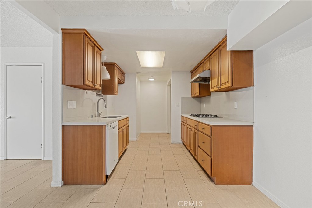 155 E Emerson Avenue Property Photo 23