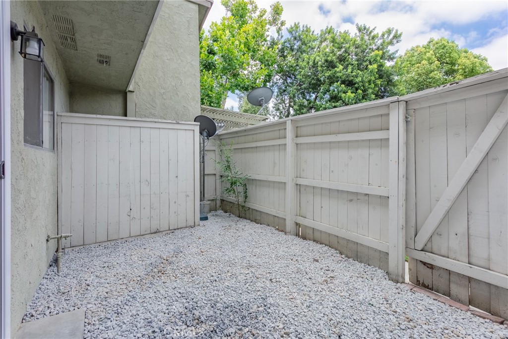 2025 E Aroma Drive Property Photo 40