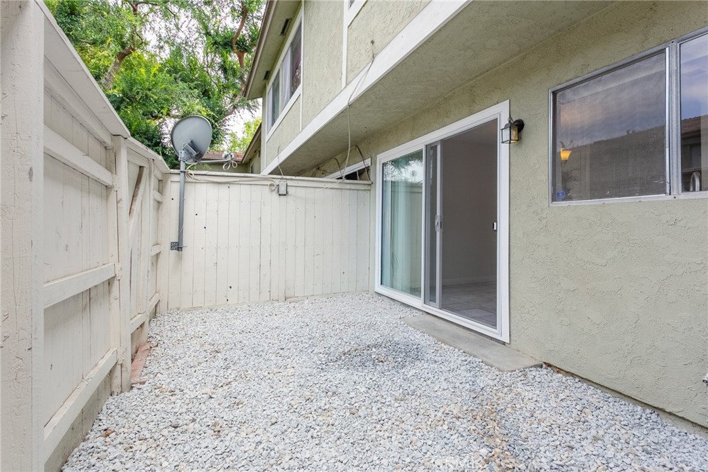 2025 E Aroma Drive Property Photo 41