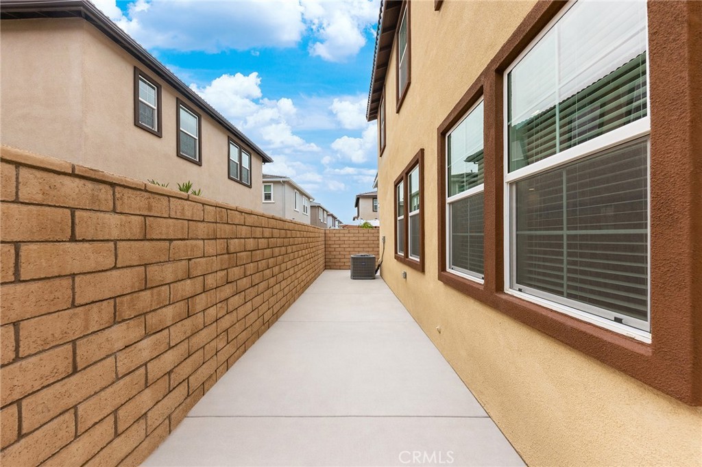 2972 E Calgary Street Property Photo 44