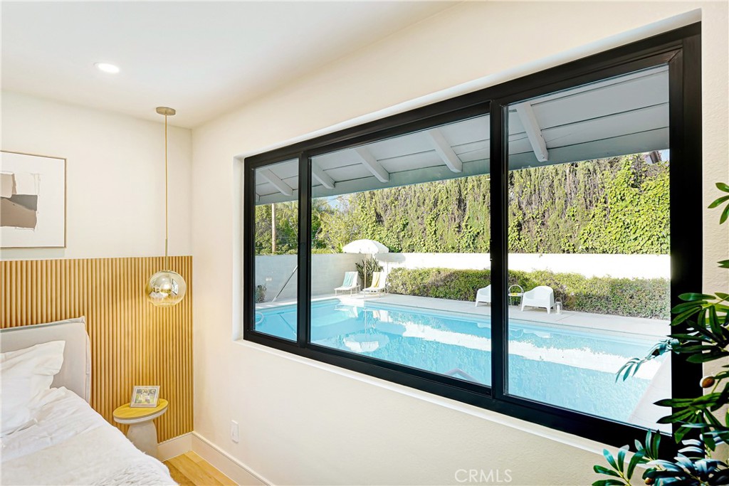 5430 Geyser Avenue Property Photo 11