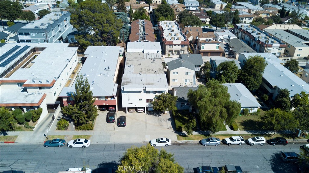 1052 Elm Avenue Property Photo 1