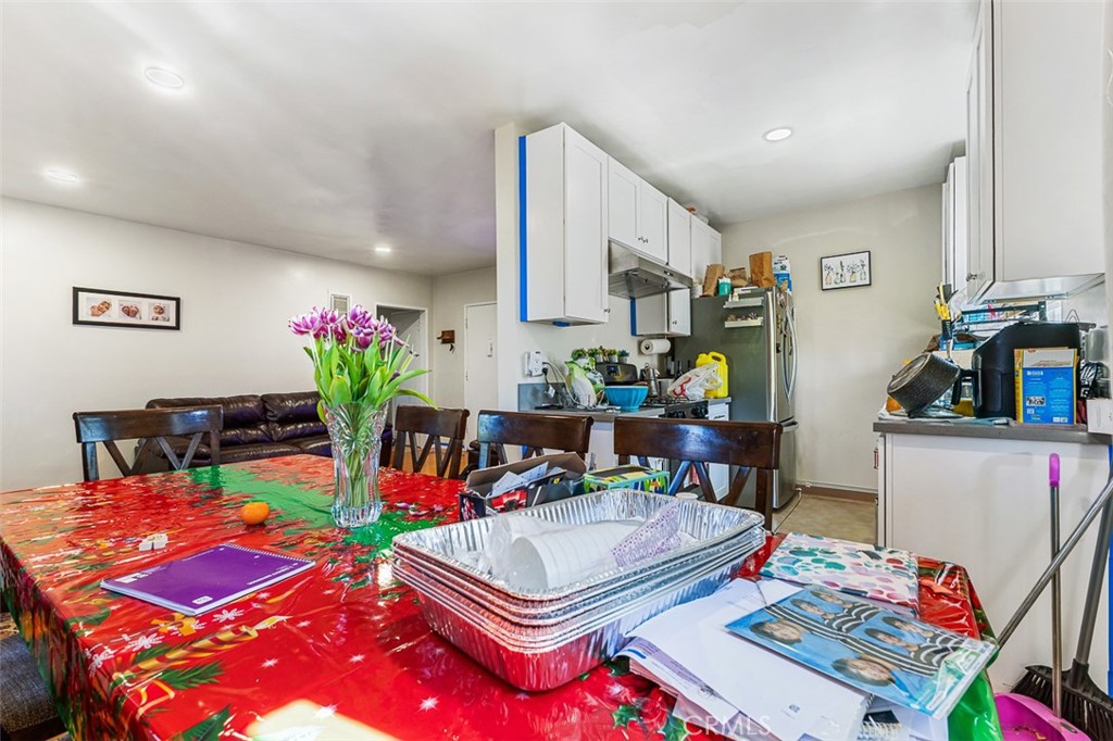 1052 Elm Avenue Property Photo 14