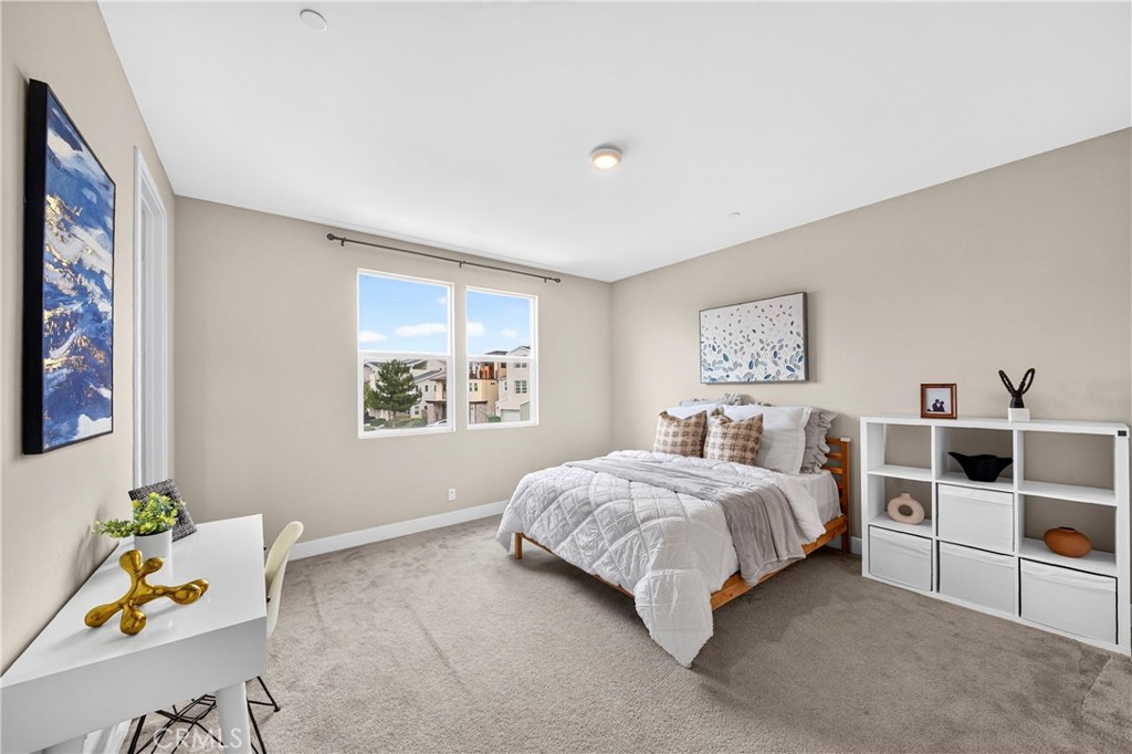 125 Source Property Photo 23