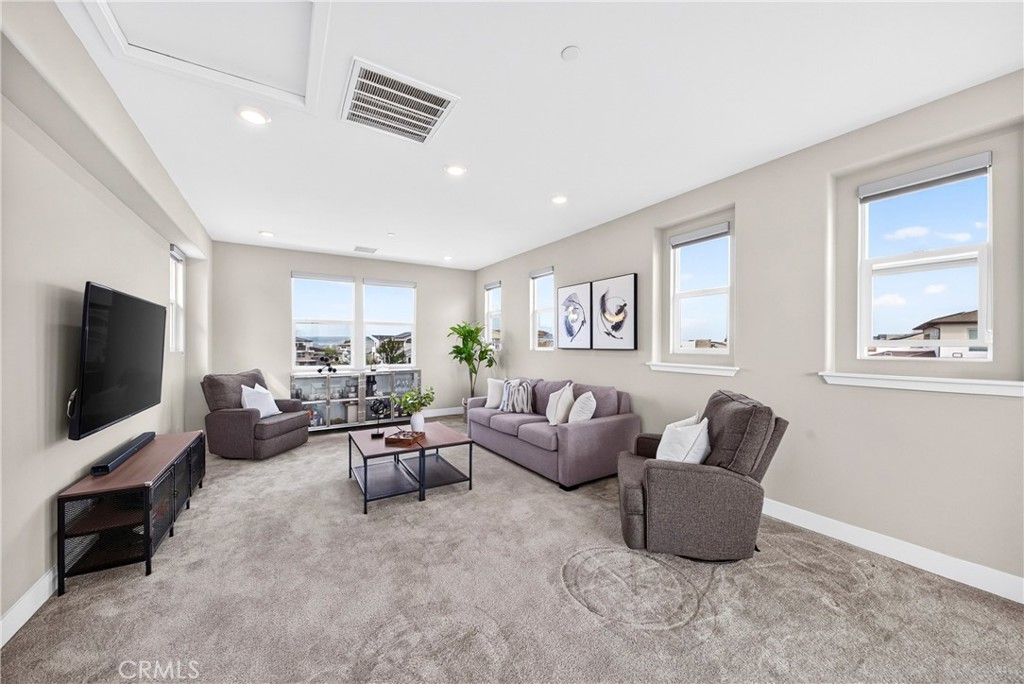 125 Source Property Photo 36