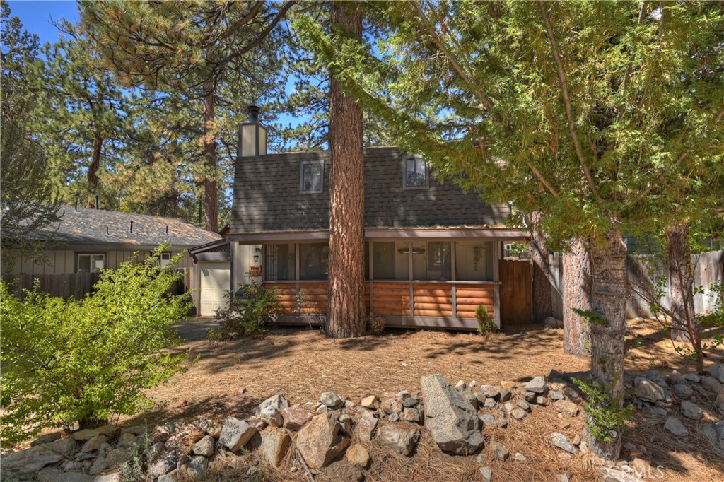1166 Navajo Street Property Photo 19