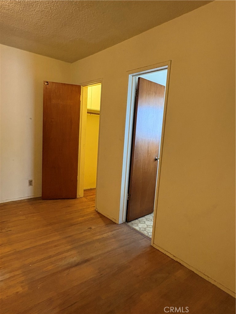 5179 Inglewood Blvd. Property Photo 3