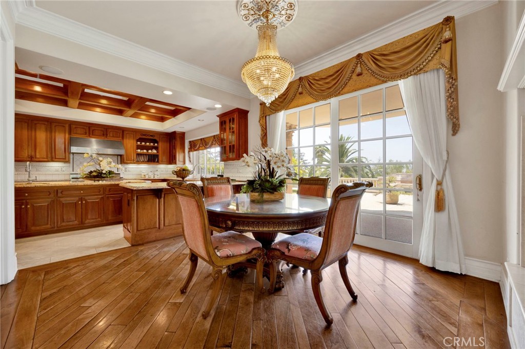 515 Deodar Property Photo 16