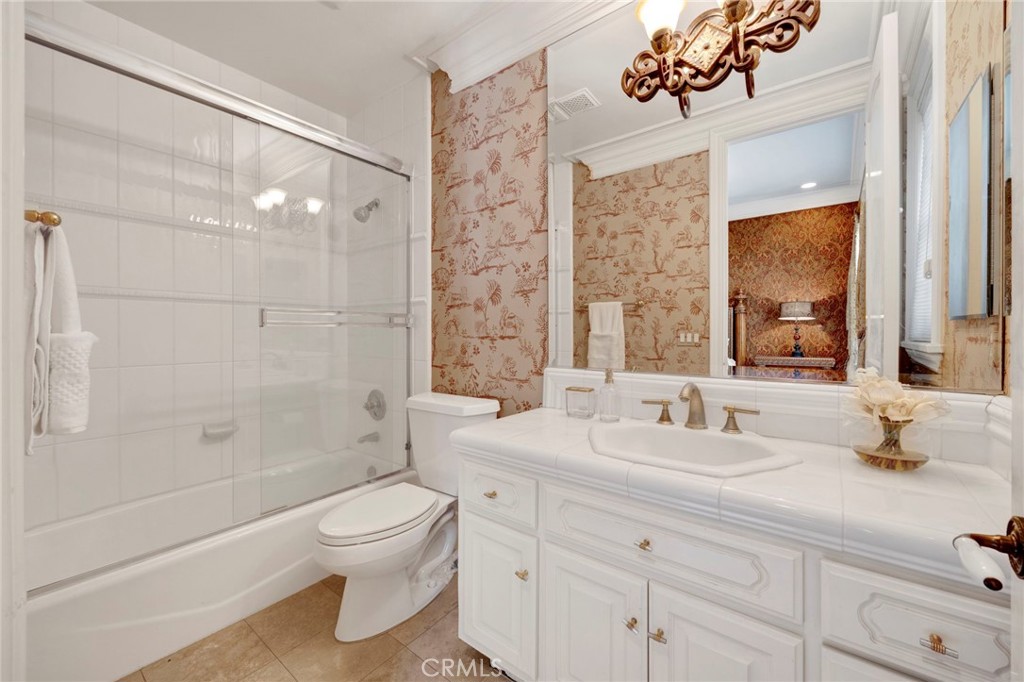 515 Deodar Property Photo 25