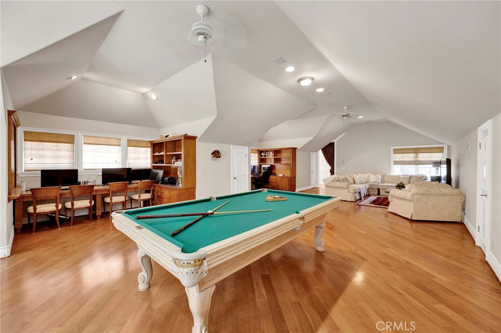 515 Deodar Property Photo 41