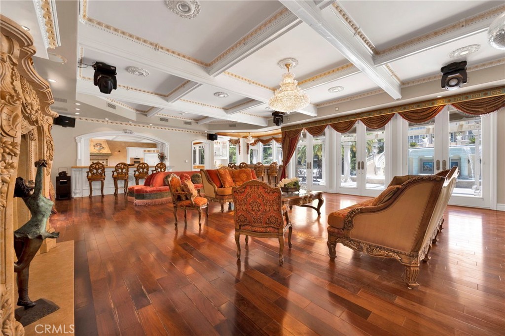 515 Deodar Property Photo 54