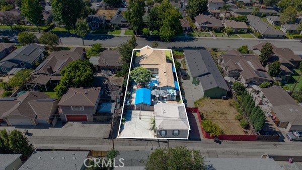 327 W Lemon Avenue Property Photo 6