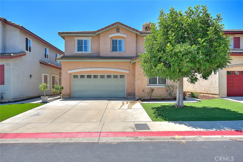 1430 Orange Tree Lane Property Photo 2