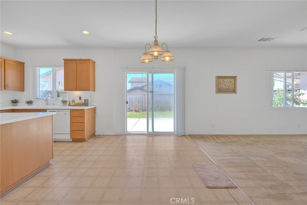 1430 Orange Tree Lane Property Photo 8