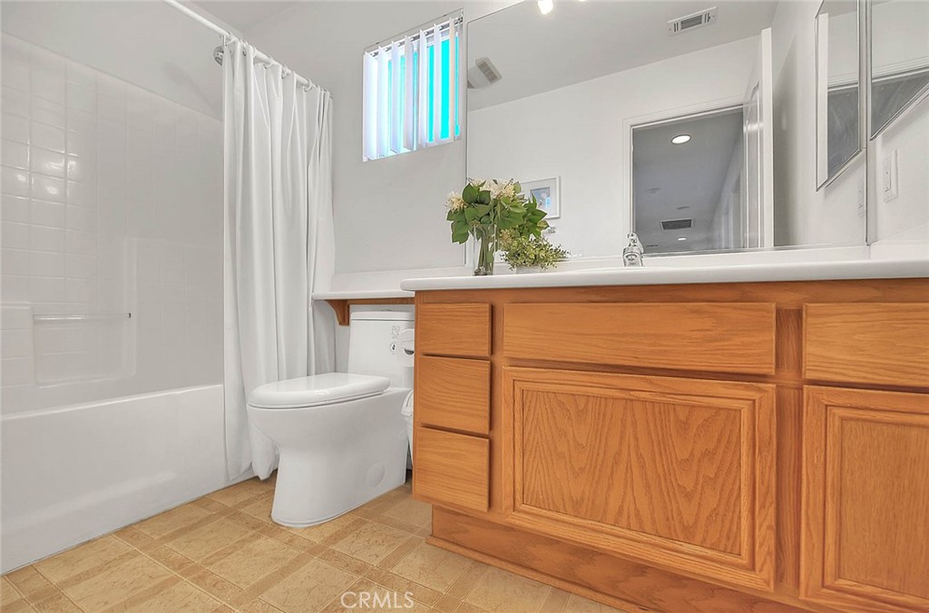 1430 Orange Tree Lane Property Photo 25