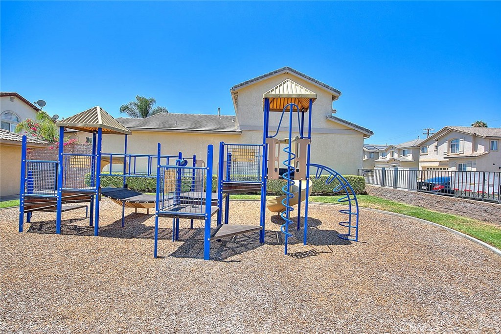 1430 Orange Tree Lane Property Photo 41