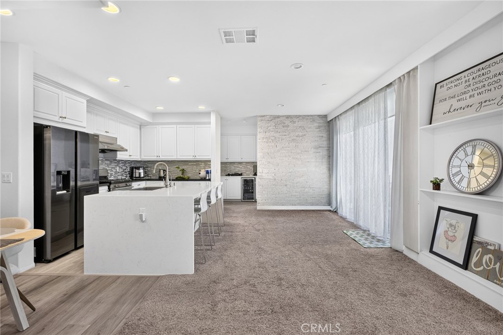 596 Katy Property Photo 13