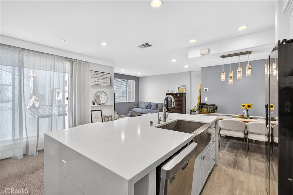 596 Katy Property Photo 17