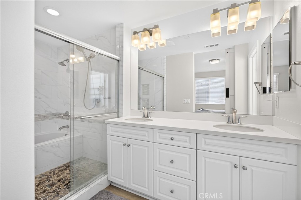 596 Katy Property Photo 31