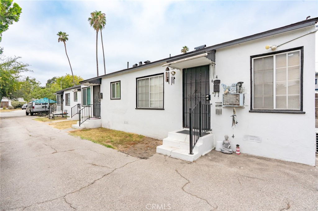 1758 Lincoln Avenue Property Photo 7