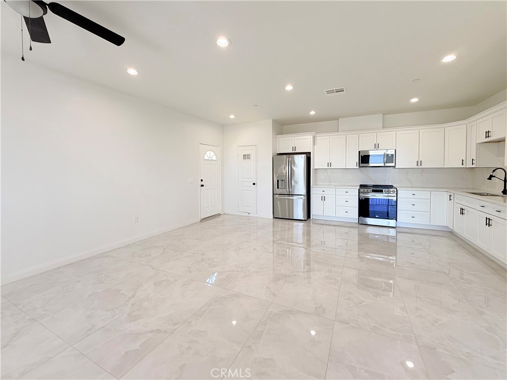 8153 Banana Avenue 201 Property Photo 5