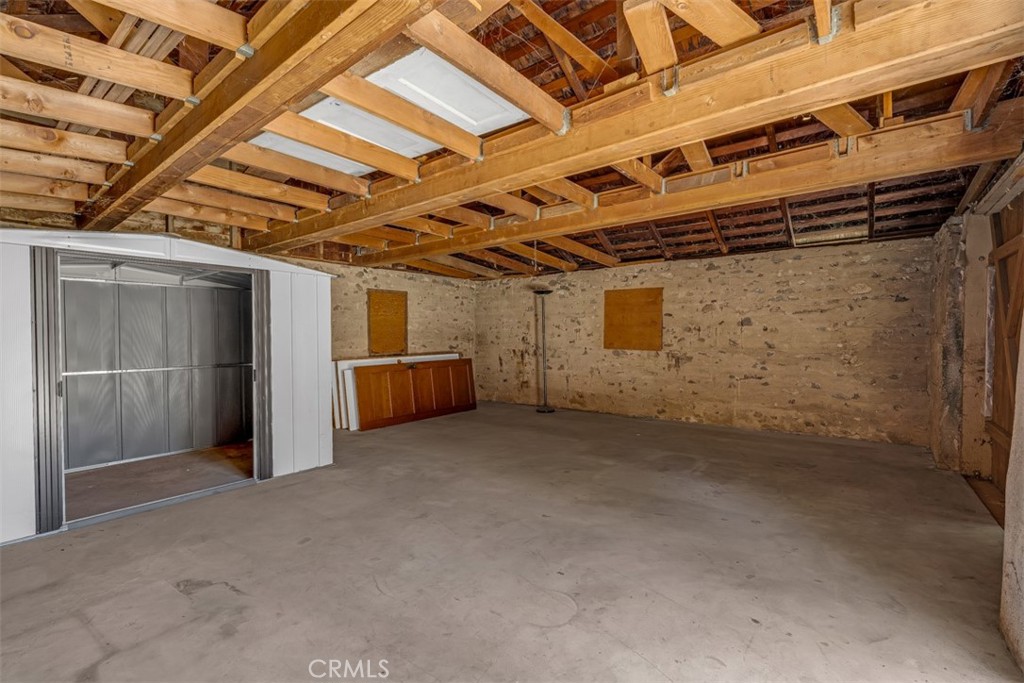 611 E Grandview Property Photo 34