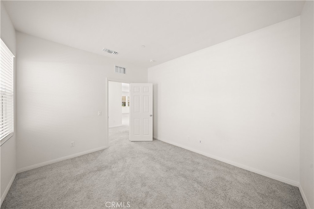 4332 S Encinitas Avenue Property Photo 14